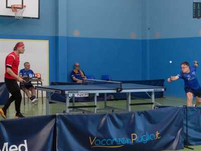 ...dove gli atleti sono impegnati con racchette e palline in due match di categoria D2 contro gli avversari di Bitonto e Casamassima